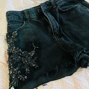 Zara black shorts size 34/02/XS